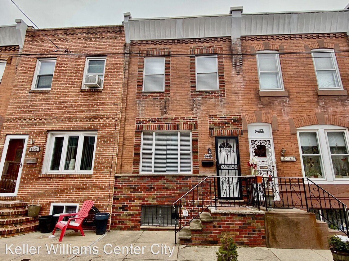 Primary Photo - 3 br, 1.5 bath House - 2445 S Opal St
