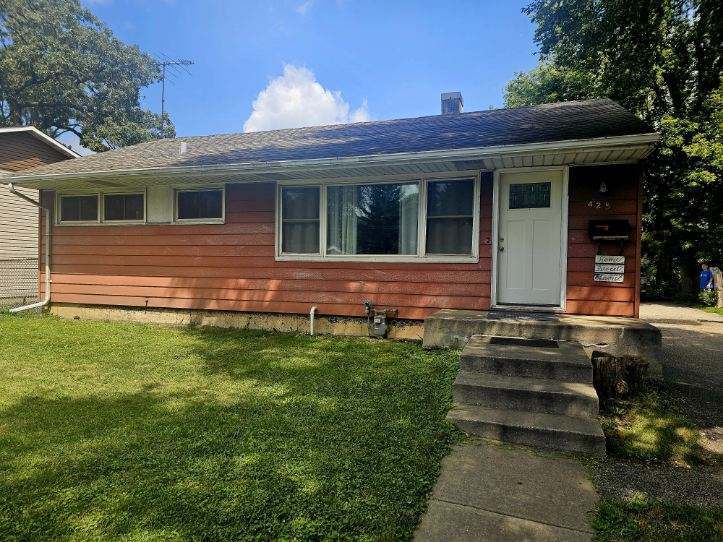 Foto principal - 425 S Lake St