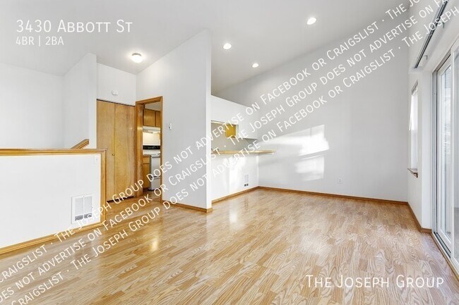 Foto del edificio - 3430 Abbott St