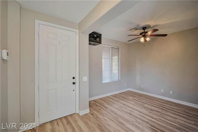 Foto del edificio - 10966 Positano St