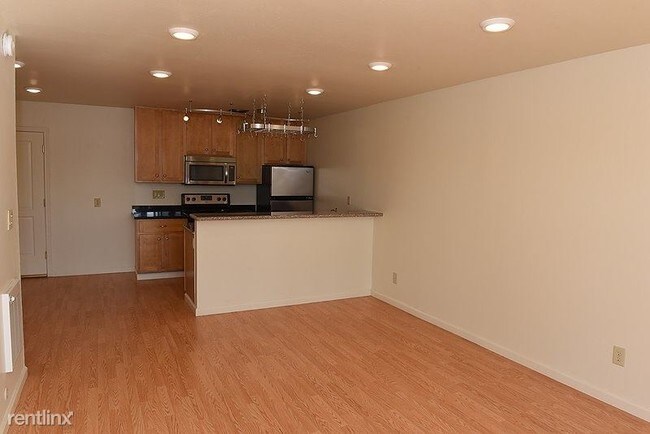 Building Photo - 4421 Gilbert St