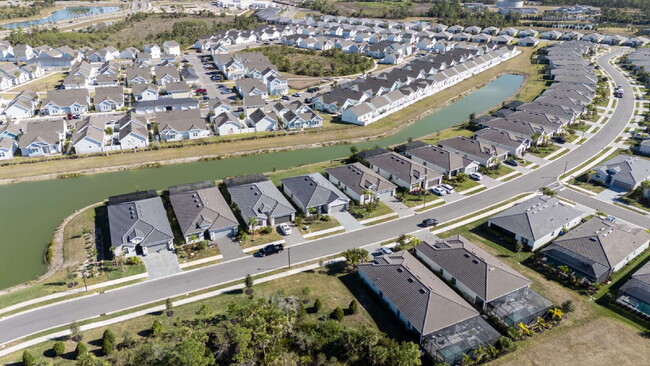 Building Photo - 11470 Burgundy Dr