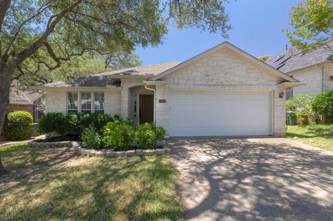 Building Photo - 5601 Lomita Verde Cir