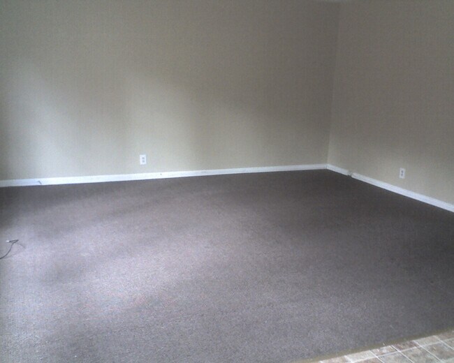 Foto del edificio - 4065 Southview Dr