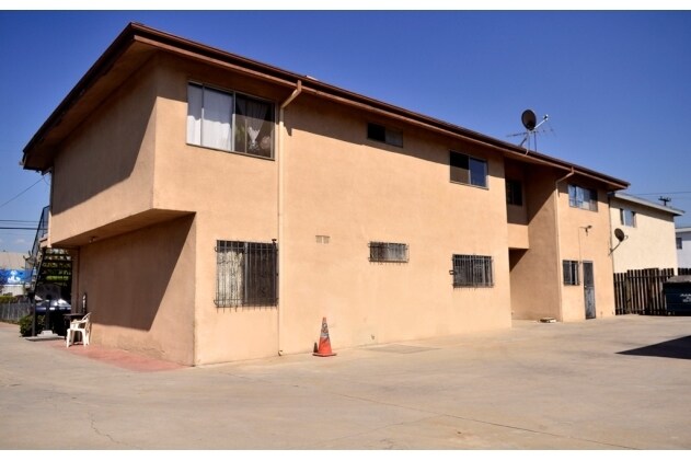 Building Photo - 419 W Roosevelt Ave