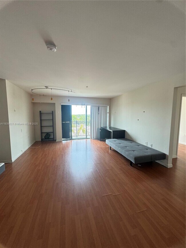 Foto del edificio - 5781 SW 72nd St