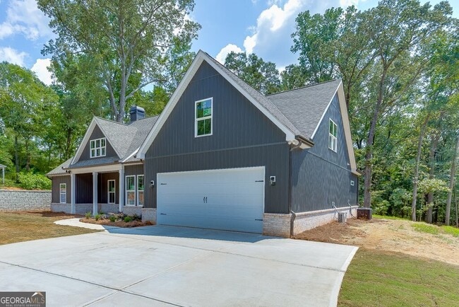 Building Photo - 115 Rains Rd