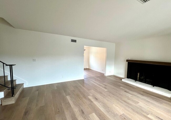 Building Photo - Rare 4 Bedroom pool home available in Cypress