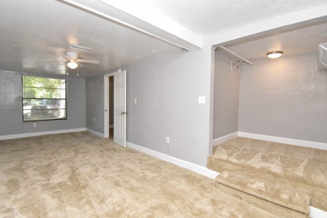 Photo - 101 NW 10th St House