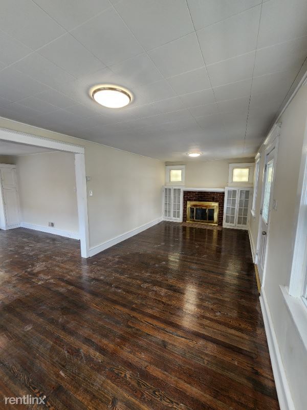 Foto del edificio - 4 br, 2.5 bath House - 131 Watkins Ave