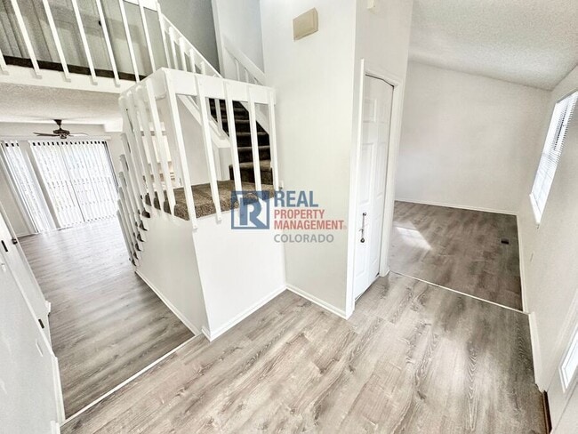 Foto del edificio - 3528 S Richfield St