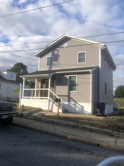 Primary Photo - 6606 Marne Ave