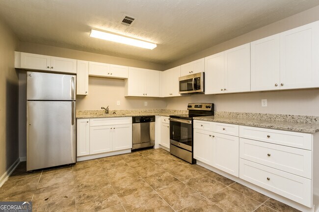 Foto del edificio - 5845 S Quail Dr