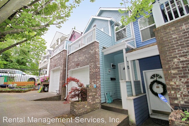 Building Photo - 2 br, 2.5 bath House - 1637 SW Montgomery St