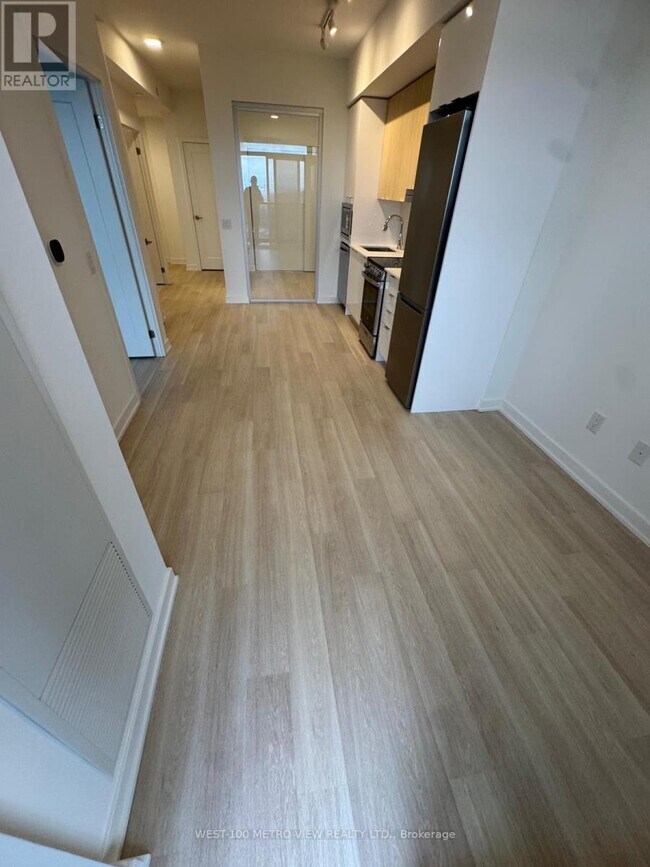 Photo du bâtiment - 5105 Hurontario St