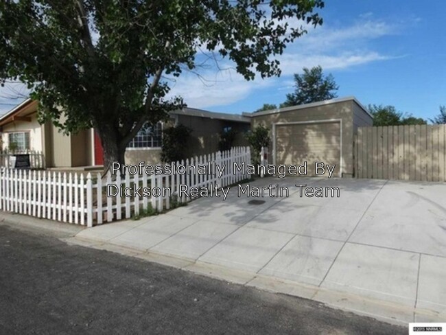 Building Photo - 13563 Mt Shasta St