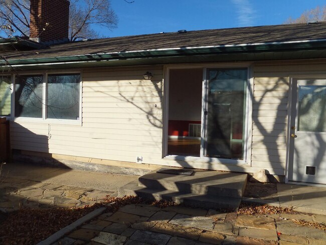 Foto del edificio - 1702 Edgar St