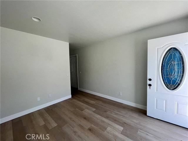 Foto del edificio - 1004 S Riverside Ave