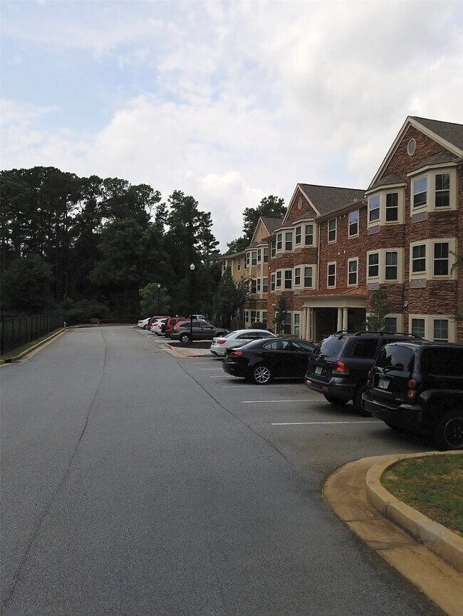 Foto del edificio - 4695 Redan Rd