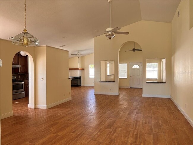 Building Photo - 2073 River Park Blvd