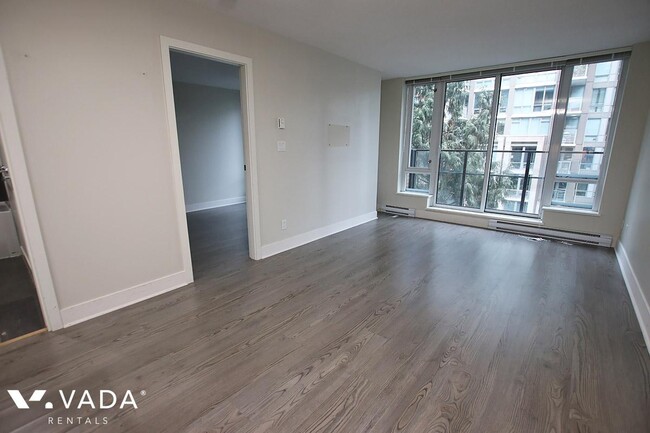 Photo du bâtiment - Richards 1 Bed Apartment Rental 508-1088 R...