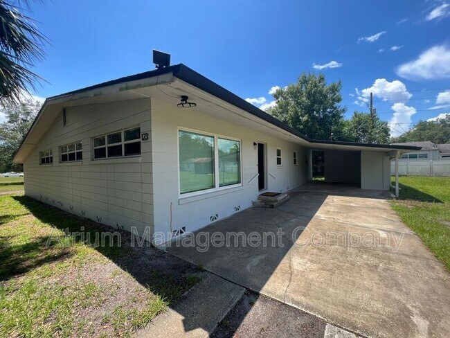Foto del edificio - 123 W Lake Mary Ave