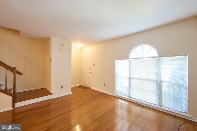 Building Photo - 1803 Stoneham Dr