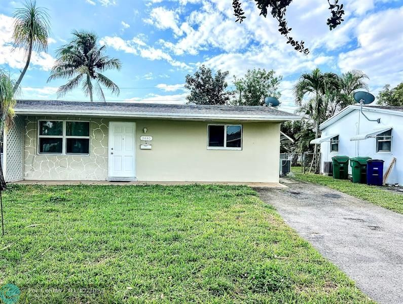 Foto principal - 9440 SW 51st St