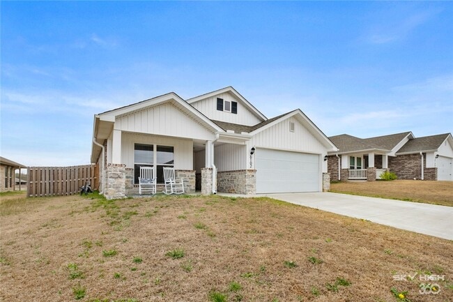 Foto del edificio - 6102 NW Hoover St