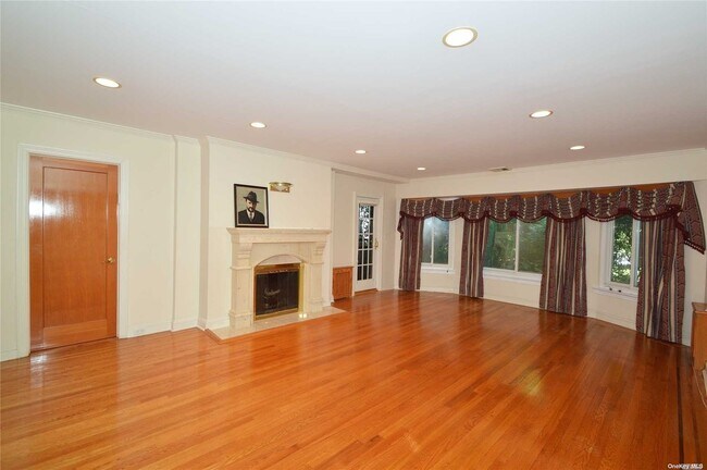 Foto del edificio - 11 Woodland Pl