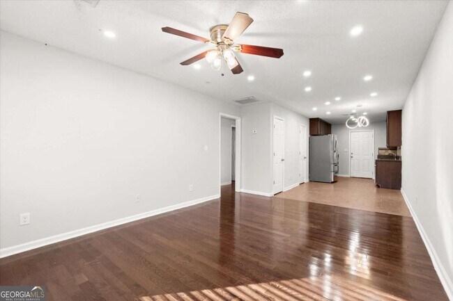 Foto del edificio - 2166 Park Terrace