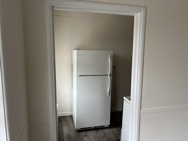 Building Photo - 211 Harrison Ave