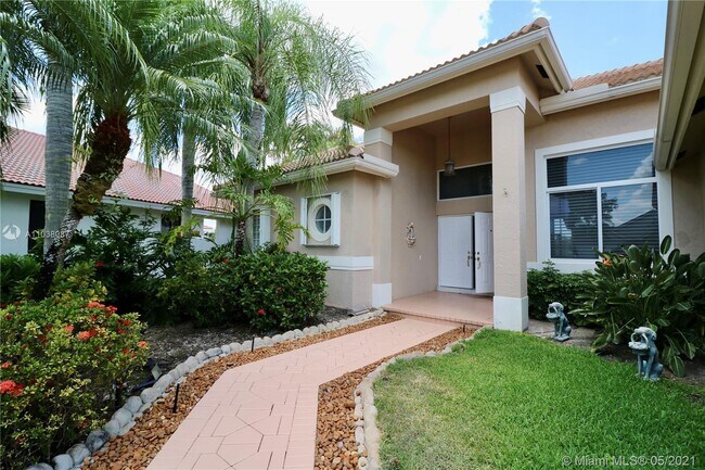 Building Photo - 2686 Palmer Pl