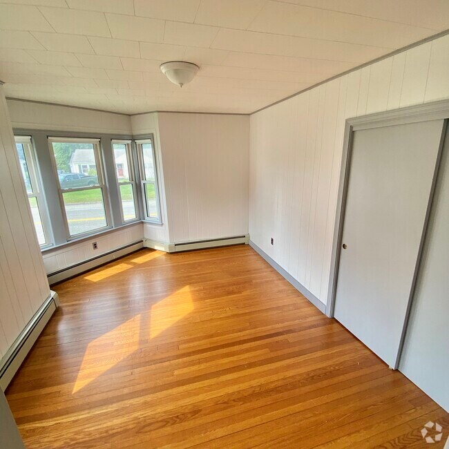 Apartments For Rent in West Kennebunk ME with Yard 4 Rentals