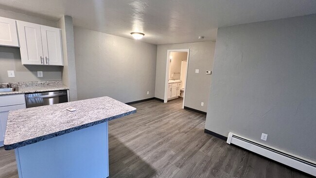 Foto del edificio - 2732 Humboldt Rd