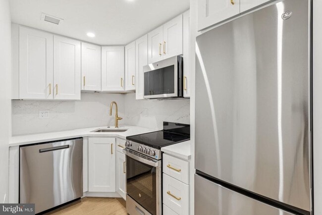 Foto del edificio - 135 S 19th St