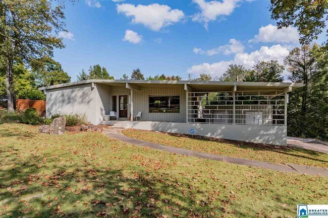 Building Photo - 2201 Brookdale Ln