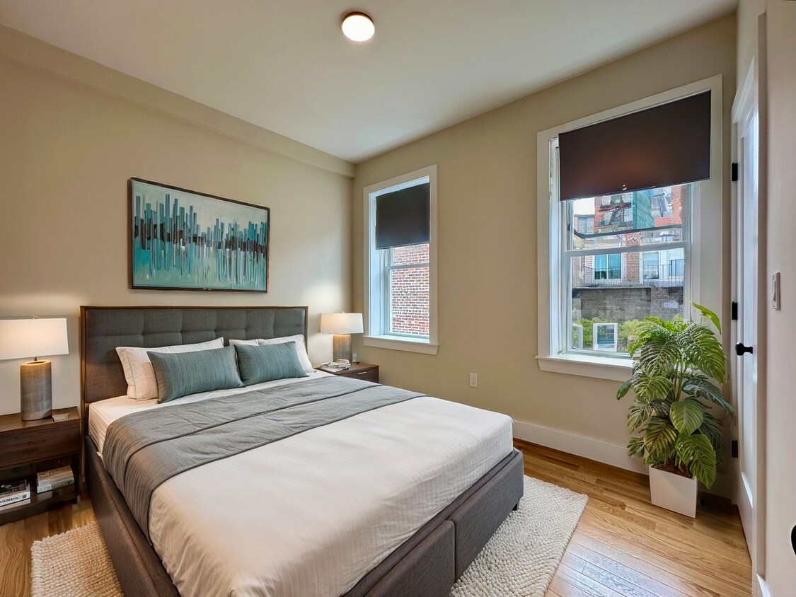 Foto principal - 64 N Margin St