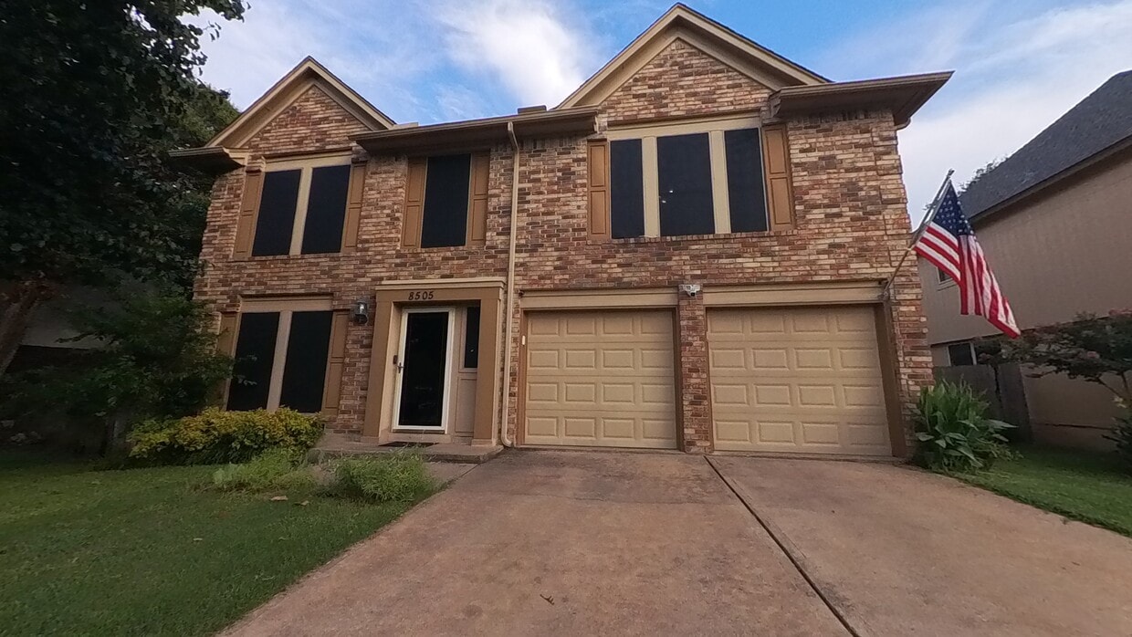 Primary Photo - 8505 Columbia Falls Dr