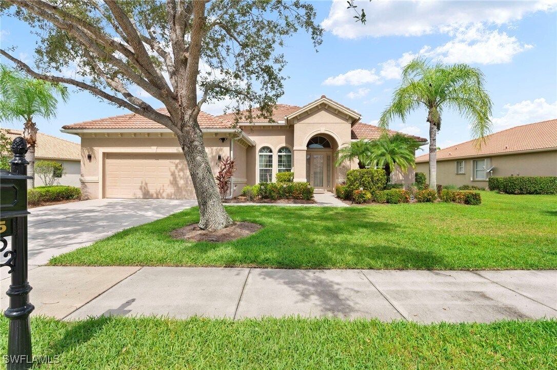 Foto principal - 8095 Piedmont Dr