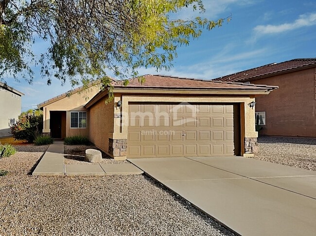 Building Photo - 31491 N Cactus Dr