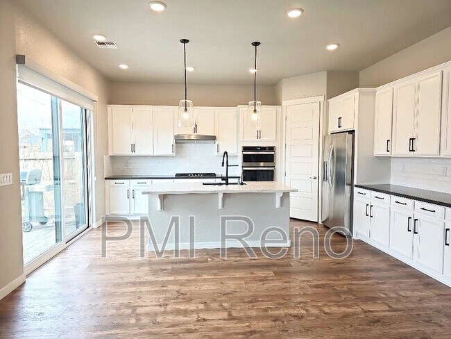 Building Photo - 9621 Lane Garrett Dr