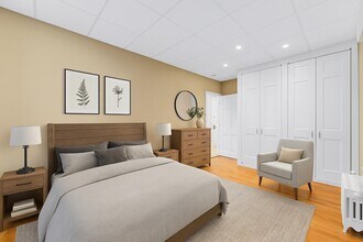 Building Photo - 713 15th St Building Photo - 713 15th St