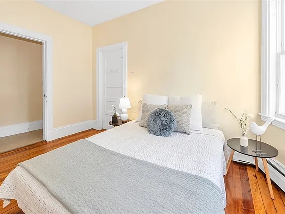 Building Photo - 6 Priesing St