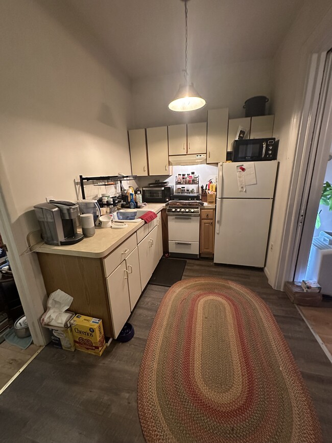 Building Photo - 103 Front St