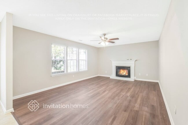 Foto del edificio - 3613 Kristofer Dr