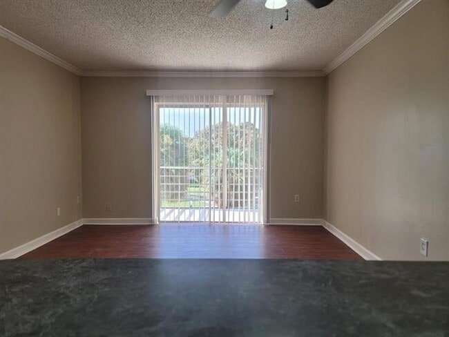 Building Photo - 4324 NW 9th Ave