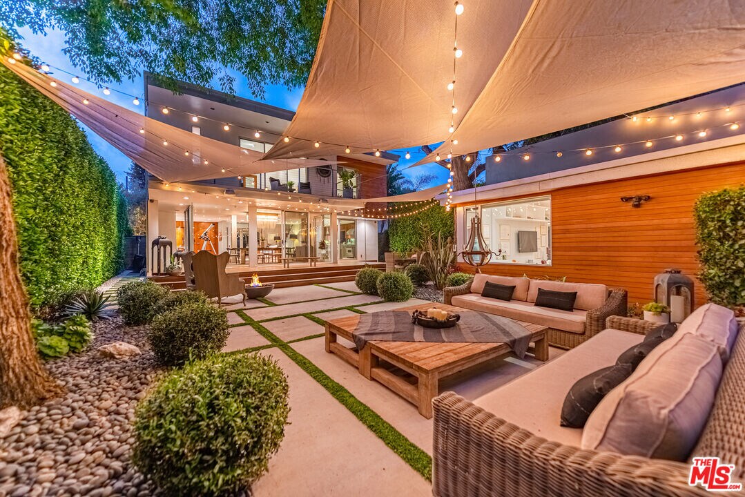 Foto principal - 1126 Rose Ave