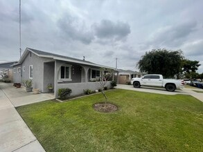 Building Photo - 13134 Verdura Ave