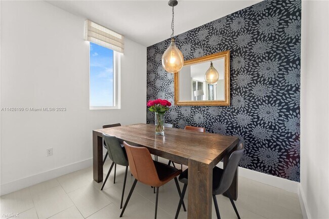 Foto del edificio - 2 br, 2.5 bath Condo - 244 Biscayne Blvd A...